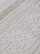 32218C - WHITE / CREAM