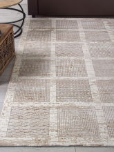 04251A - BEIGE FDY / CREAM HB